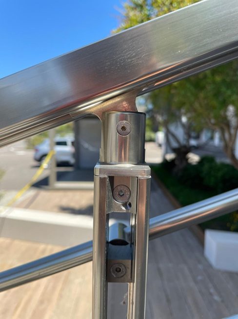 meg desole